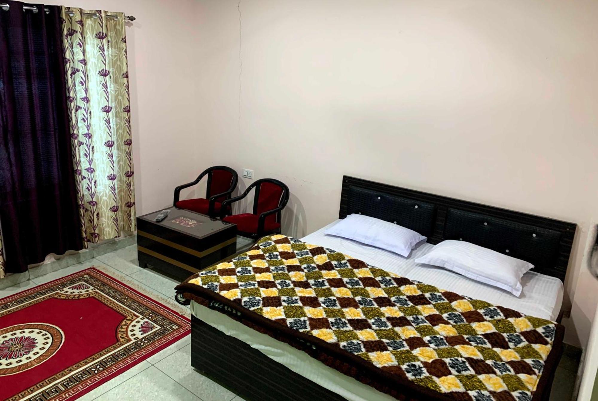 OYO 89839 Hotel Mohani Inn And Banquet Kausani Extérieur photo
